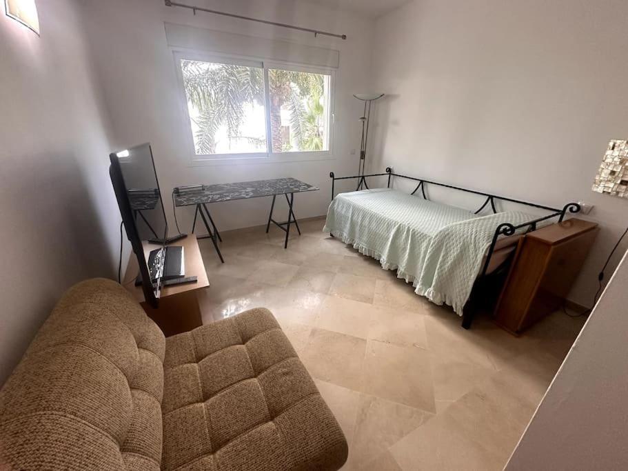 Costalita Beach Apartamento En Estepona Eksteriør billede
